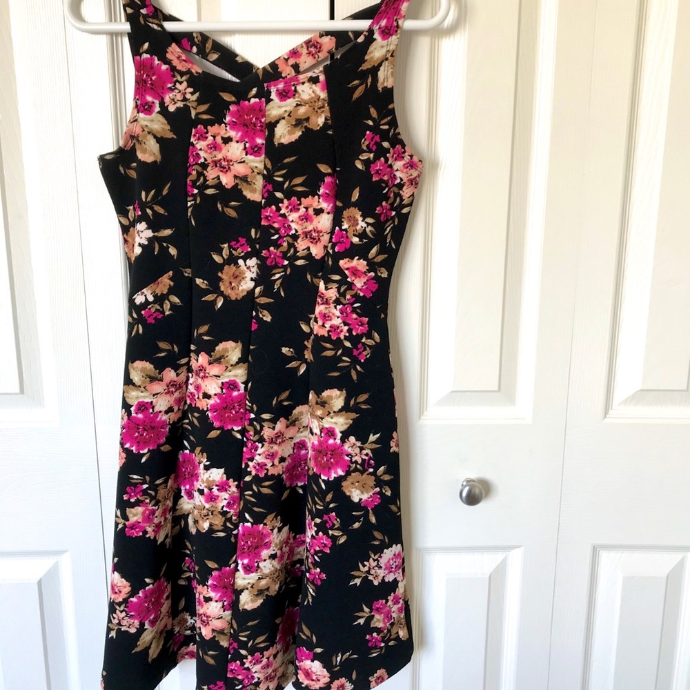 Summer strap floral dress